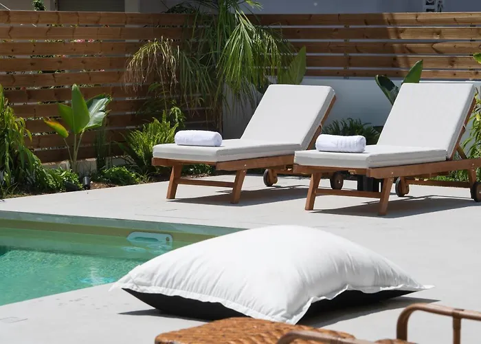 Pnoe - Feel At Lefkáda