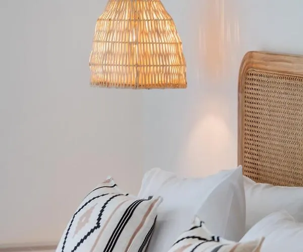 Appart hôtel Pnoe - Feel At 4*