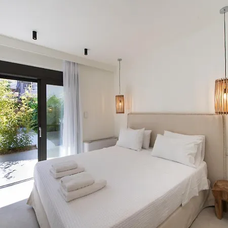 Pnoe - Feel At Aparthotel