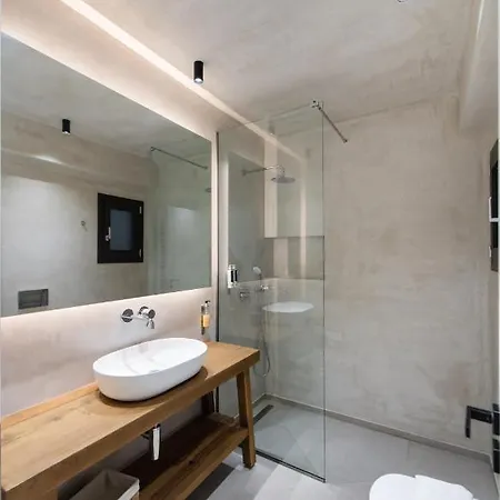 Aparthotel Pnoe - Feel At 4*