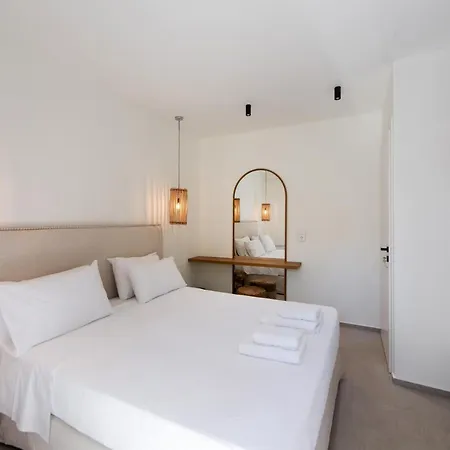 Aparthotel Pnoe - Feel At