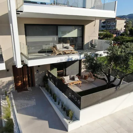 Pnoe - Feel At Lejlighedshotel