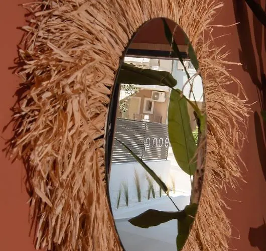 Pnoe - Feel At Aparthotel 4*