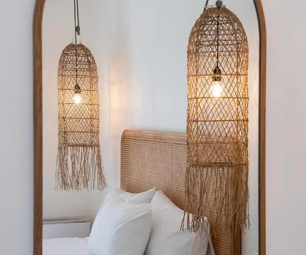 Aparthotel Pnoe - Feel At