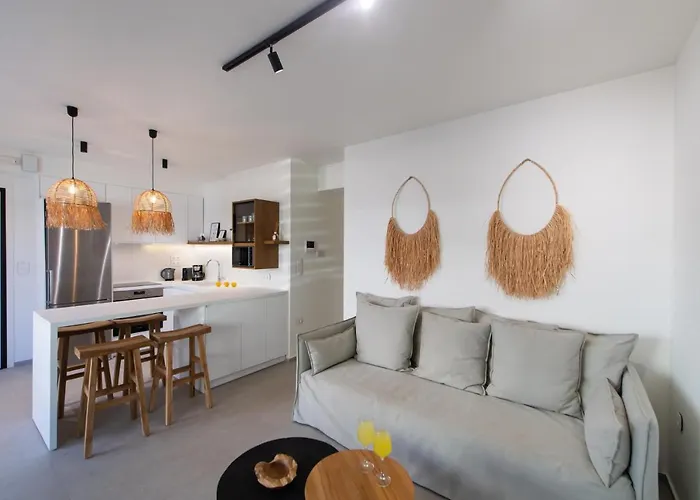 Aparthotel Pnoe - Feel At Lefkada City